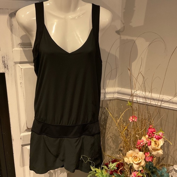lululemon athletica Pants - Lululemon Workout Sports Shorts Romper Solid Black Size 4